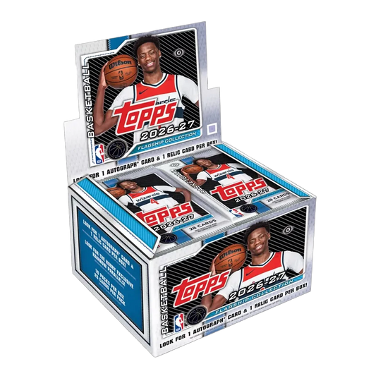Topps 2026-27 Flagship Basketball Jumbo Hobby Box geöffnet mit 10 Boostern à 28 Karten und NBA-Spieler auf der Verpackung